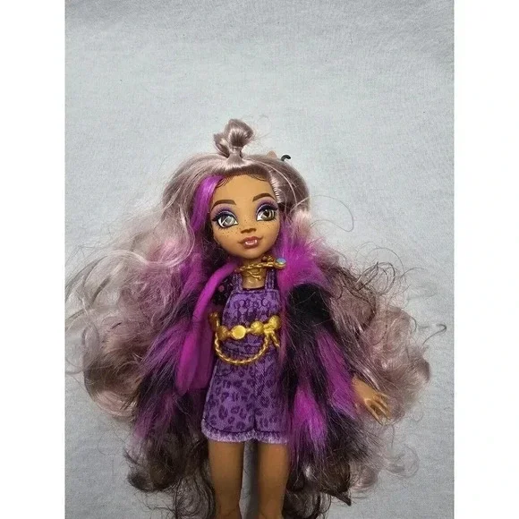 Monster High Clawdeen Wolf Doll G3 Reboot - Picture 9 of 9